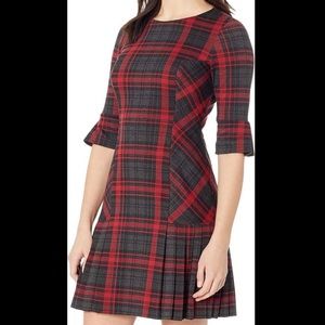 Tahari fall/winter pleated plaid dress